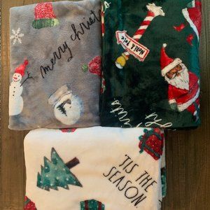 Rae Dunn Christmas Blanket Bundle